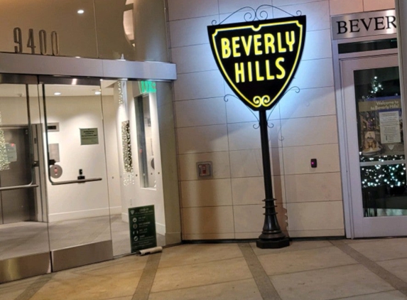 Beverly Hills Visitor Center - Beverly Hills, CA