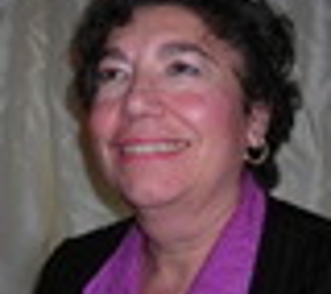 Zavarella Rosana O PhD  & Dr. Roger N. Hess - Beachwood, OH