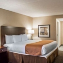 Comfort Inn & Suites Wadsworth - Motels