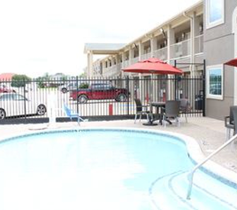 Quality Inn & Suites Port Arthur - Nederland - Port Arthur, TX