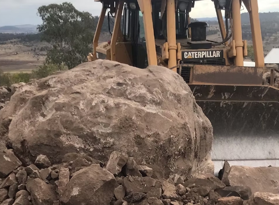 Denis Boyce Earthmoving - Pittsworth, QLD