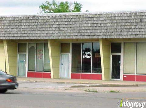 Voni's Hair Fashions - Council Bluffs, IA