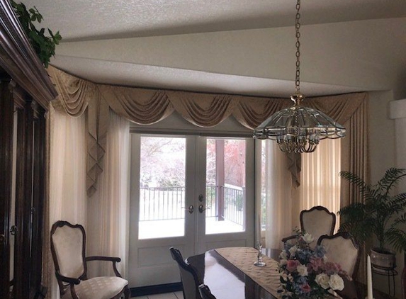 Absolute Design By Cyndee'S Custom Blinds & Draperies - Klamath Falls, OR