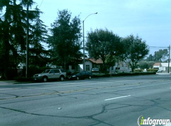 Evergreen / Claremont Self Storage - Claremont, CA