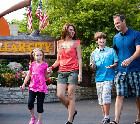 Silver Dollar City Theme Park - Branson, MO