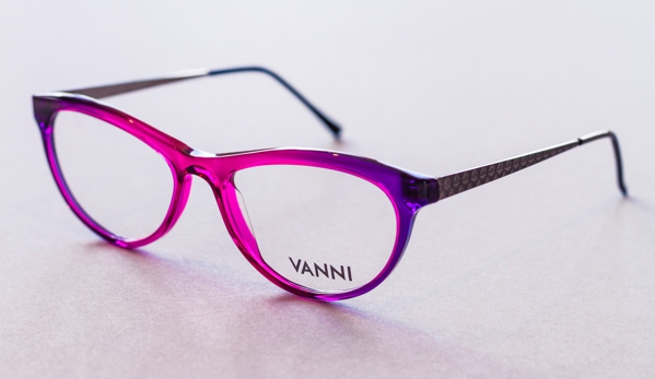 Martin's Eyecare - Glenorchy, TAS