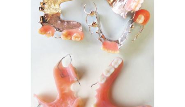 Patrick Davies Denture Clinic - Blackburn, VIC