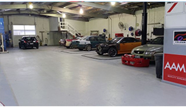 Dandy Smash Repairs - Dandenong, VIC