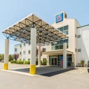 Motel 6 - Motels