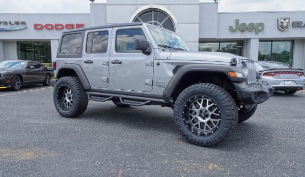 Cronic Chrysler Dodge Jeep RAM - Griffin, GA