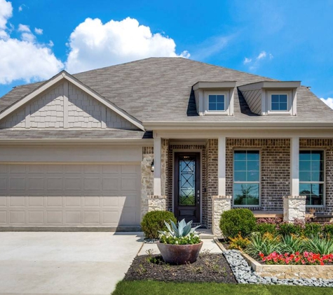 K. Hovnanian Homes Ascend at Oakmont Park - Red Oak, TX