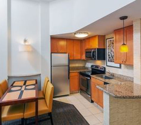 Residence Inn Orlando Airport - Orlando, FL