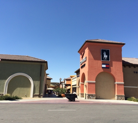 Converse Factory Store - Outlets at Tejon - Tejon Ranch, CA