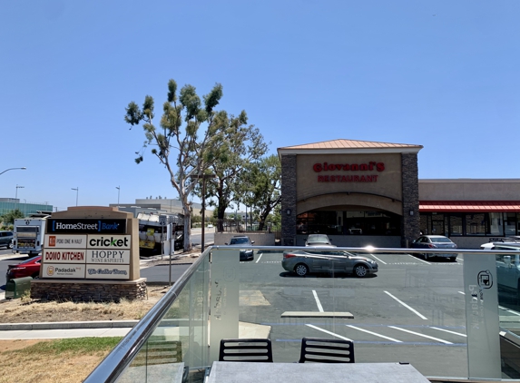 Padadak Korean Chicken - San Diego, CA. July 2022