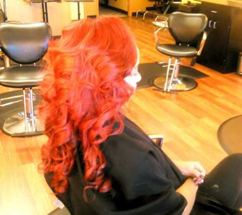 Upscale Salon & Weave Center - Kennesaw, GA