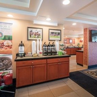 Quality Inn & Suites - Lexington, MA