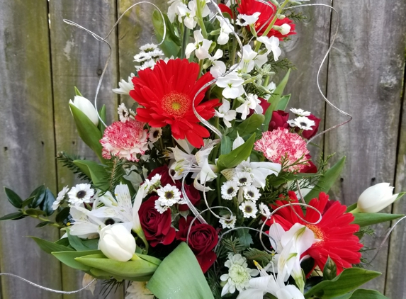 Cat's Pajamas Floral Design Inc - Wilmington, NC