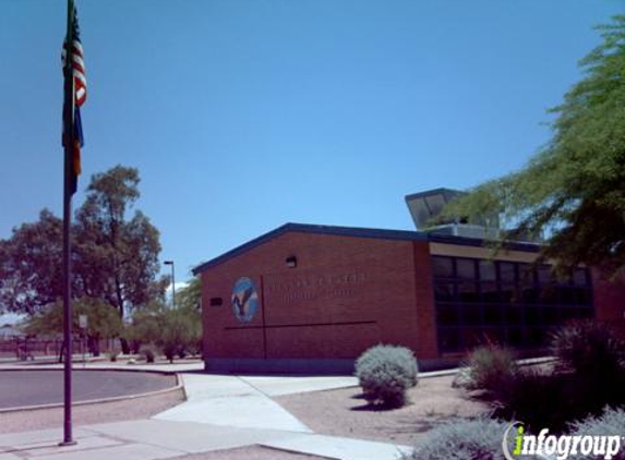 Cavett Elementary School - Tucson, AZ