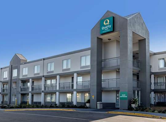 Quality Inn Near Fort Liberty formerly Ft Bragg - Fayetteville, NC