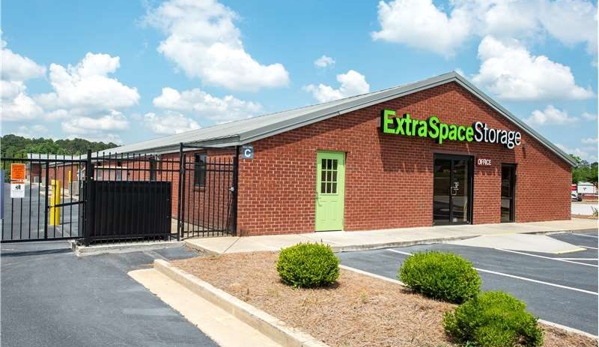 Extra Space Storage - Loganville, GA