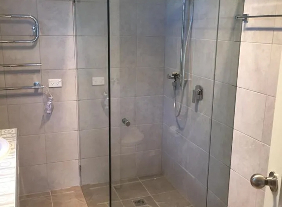 Cowra Glass Service - Cowra, NSW