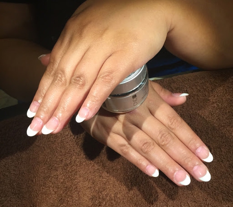 Escape Nails & Spa - Midlothian, VA