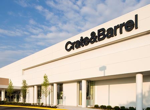 Crate & Barrel - Schaumburg, IL