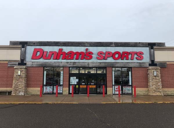 Dunham's Sports - Menomonie, WI