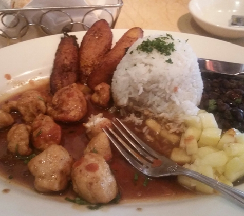 The Cheesecake Factory - Glendale, CA. Jamaican black pepper shrimp and chicken