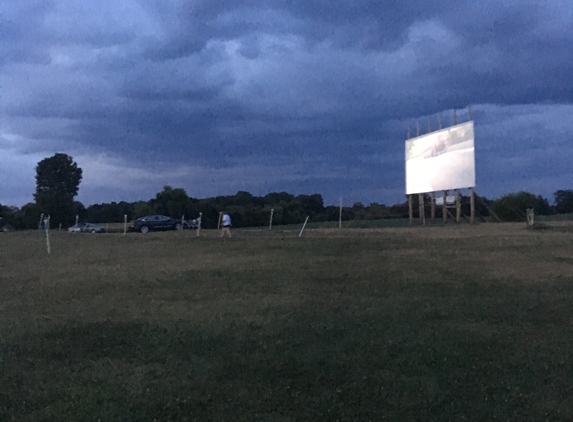 Field of Dreams Drive-In Theater - Liberty Center - Liberty Center, OH