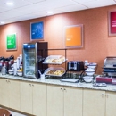 Comfort Inn & Suites JFK Airport - Motels