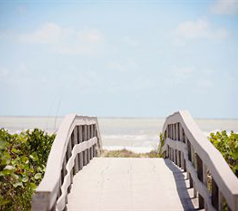 Sanibel Moorings Condominium Resort. - Sanibel, FL