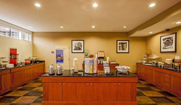 Hampton Inn New York - LaGuardia Airport - East Elmhurst, NY