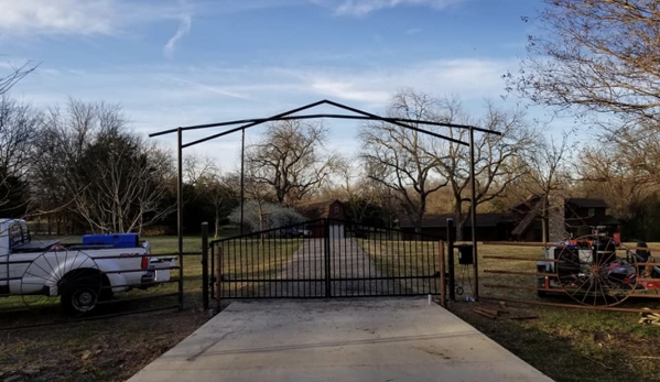 G & R welding and fencing - Fort Worth, TX