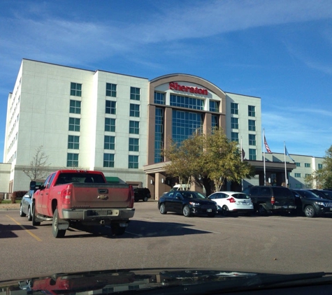 Sheraton Sioux Falls & Convention Center - Sioux Falls, SD