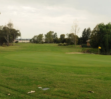 Longyard Golf - Hillvue, NSW