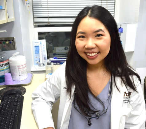 Dr. Jamie Chan DMD - Woburn, MA