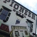 Pioneer Saloon - Bars