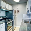 Lock Vista Apartments - Apartment Finder & Rental Service