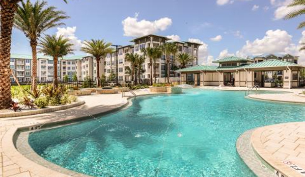 Axis West Apartments - Orlando, FL