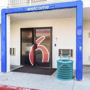 Motel 6 - Bakersfield, CA