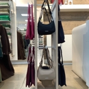 Lacoste Leesburg Outlet - Clothing Stores