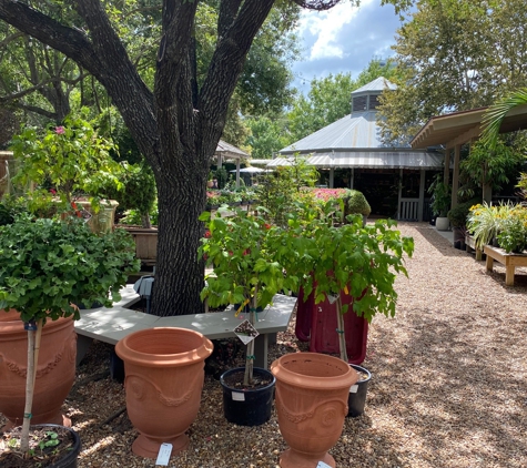 Thompson + Hanson Stone House - Houston, TX