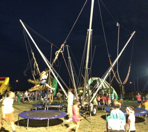Game World Event Svc - Saint Charles, MO. Bungee trampoline rental