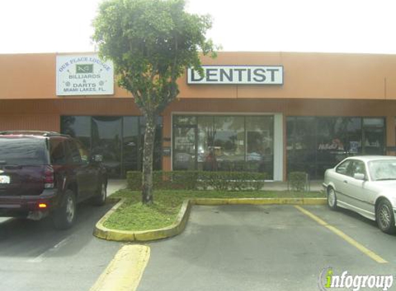 Luis Fabelo DDS - Hialeah, FL