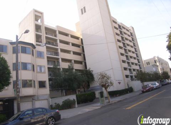 Dolores Plaza Condominium - San Francisco, CA