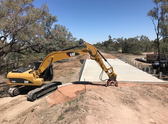 Keir Earthmoving - Terry Hie Hie, NSW