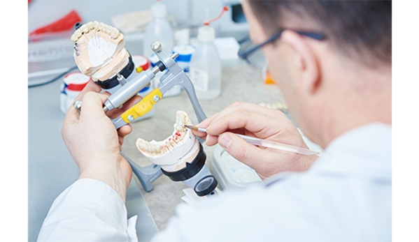 Everton Park Denture Clinic - Everton Park, QLD