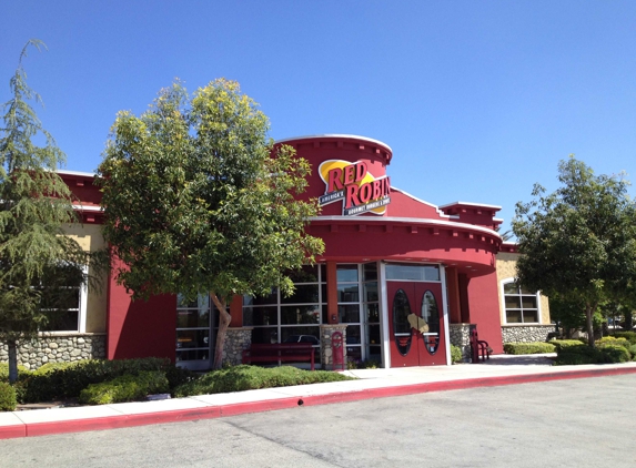 Red Robin Gourmet Burgers - Rancho Cucamonga, CA