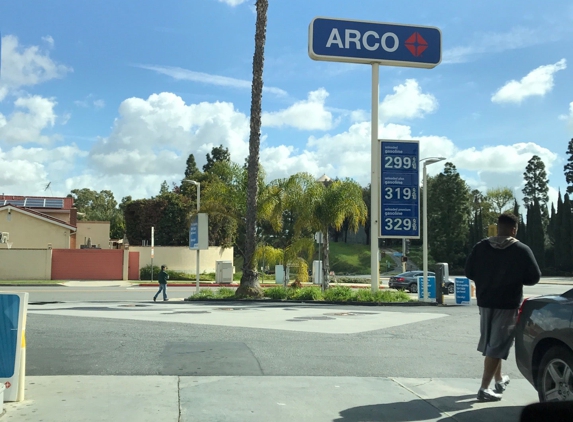 ARCO - Lomita, CA